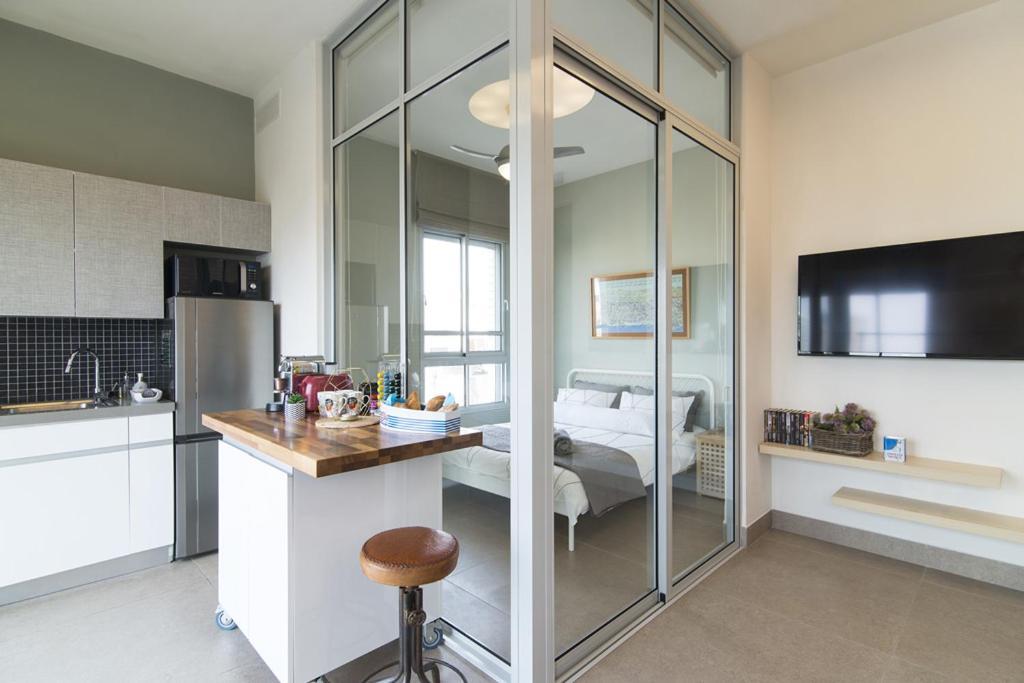 Beautiful Apartment In Тел Авив Екстериор снимка