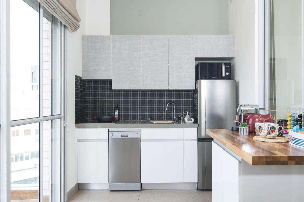 Beautiful Apartment In Тел Авив Екстериор снимка